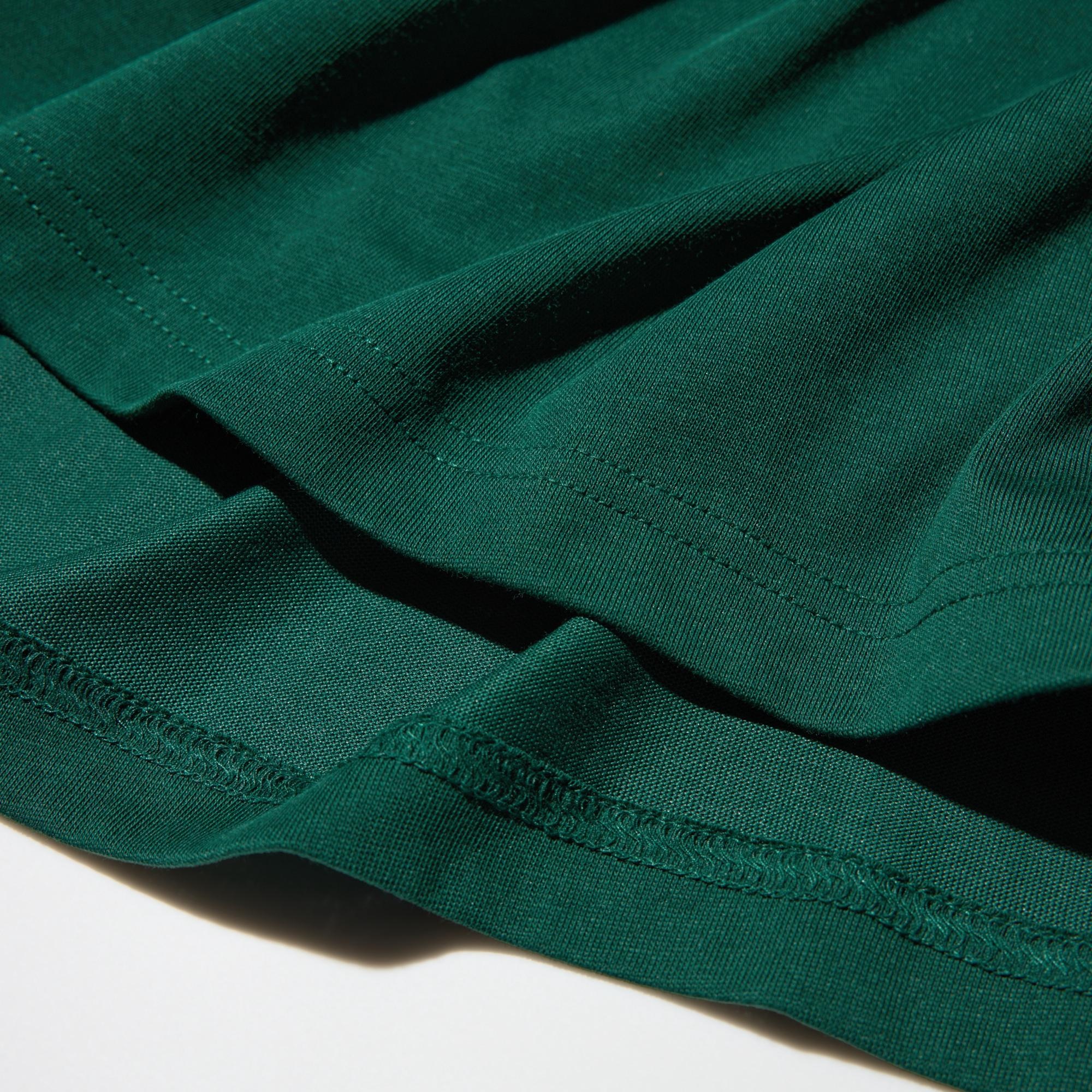 Cotton and polyester blend fabric with quick-drying DRY technology.