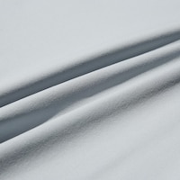 https://image.uniqlo.com/UQ/ST3/us/imagesgoods/465206/feature/usgoods_465206_feature1.jpg