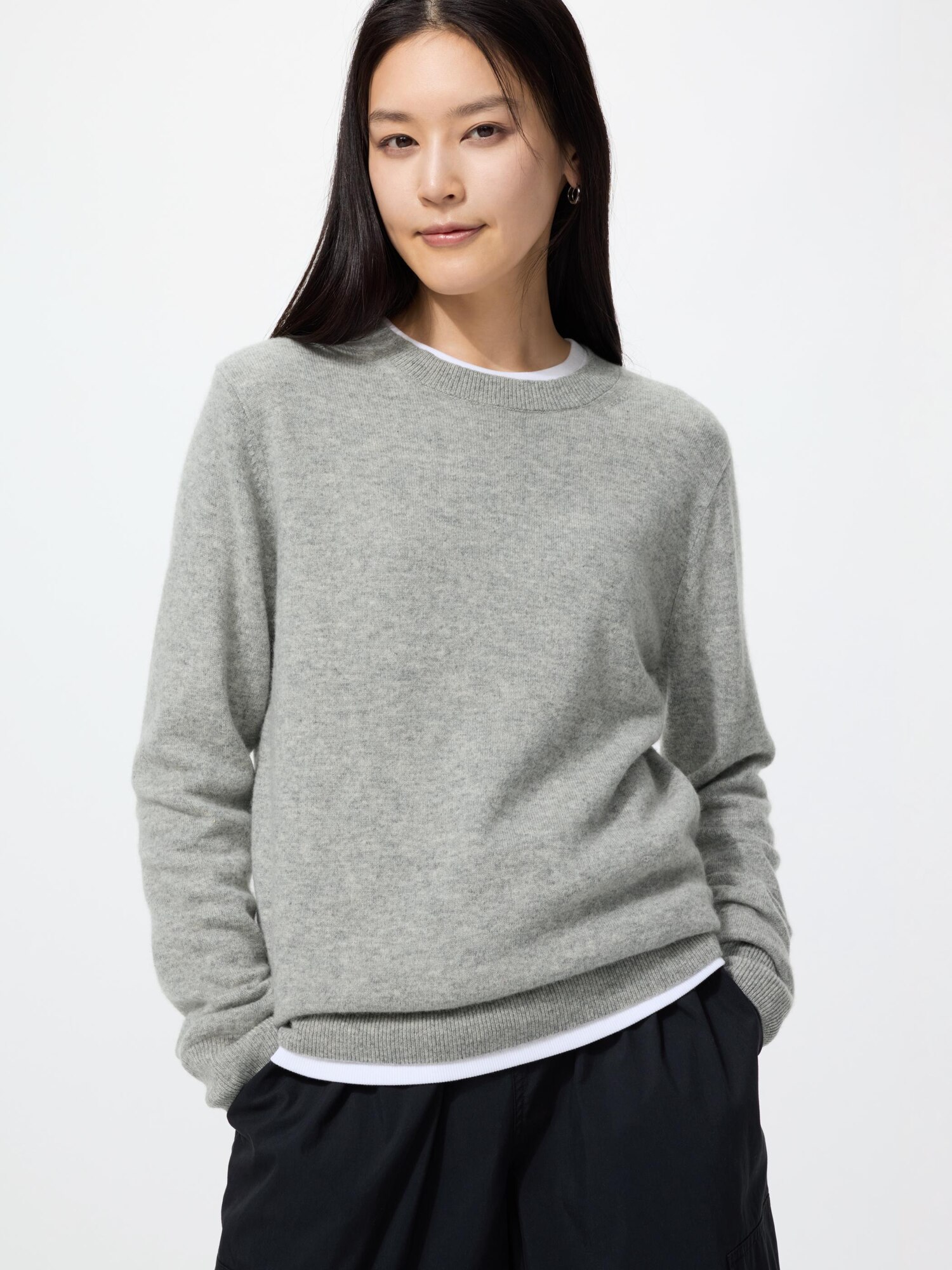 UNIQLO Women's Cashmere Sweater, Gray,