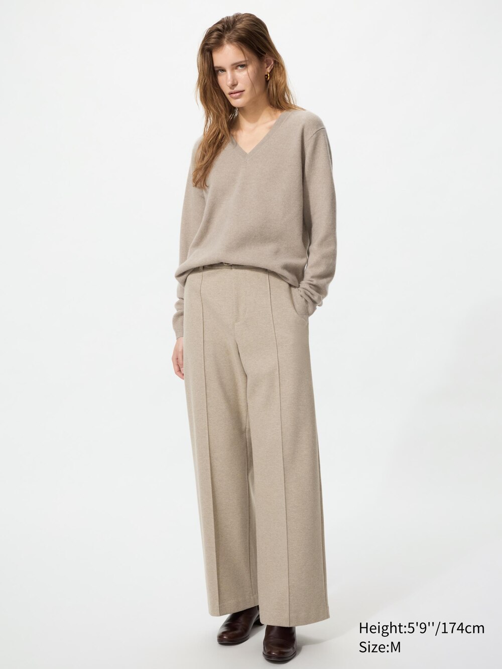 Женские свитеры Uniqlo Cashmere V-Neck Sweater — фото 2