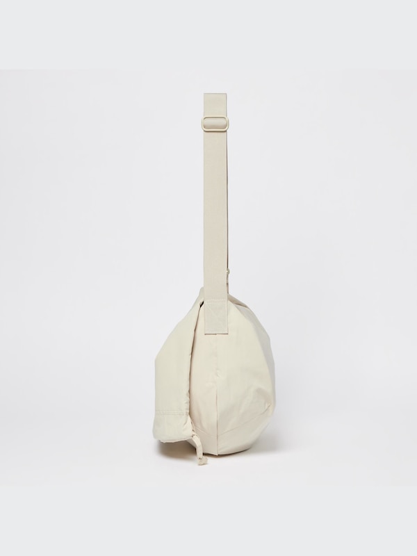 U Drawstring Shoulder Bag