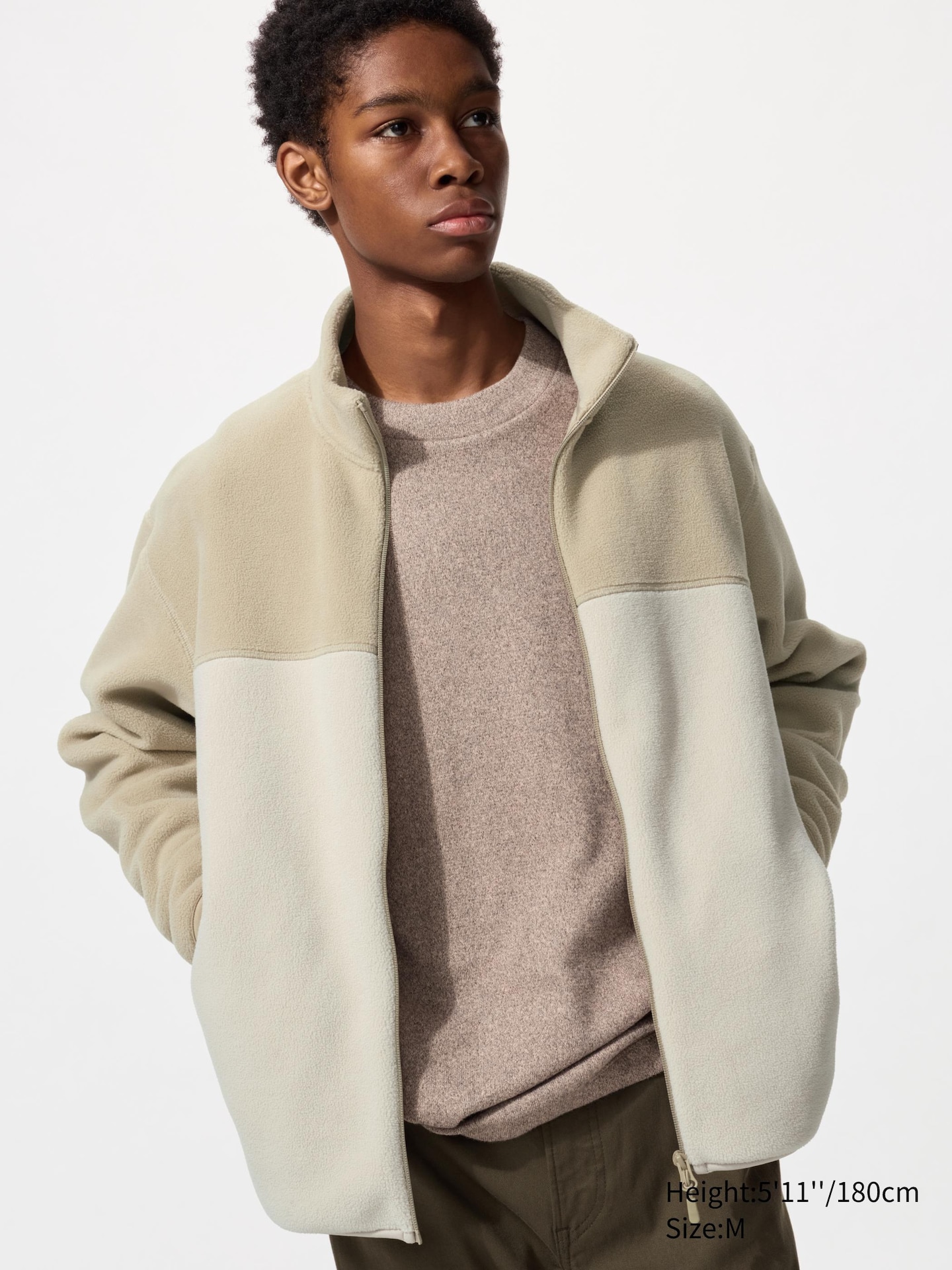 Флисовая куртка на молнии Uniqlo в стиле колор-блок, цвет: Бежевый — фото 1