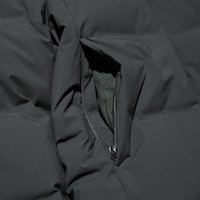 https://image.uniqlo.com/UQ/ST3/us/imagesgoods/470077/feature/usgoods_470077_feature8.jpg
