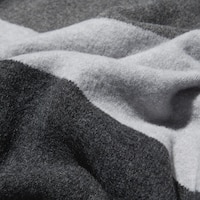 https://image.uniqlo.com/UQ/ST3/us/imagesgoods/473051/feature/usgoods_473051_feature6.jpg