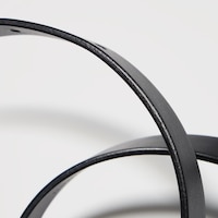 https://image.uniqlo.com/UQ/ST3/us/imagesgoods/473469/feature/usgoods_473469_feature7.jpg