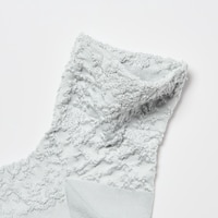https://image.uniqlo.com/UQ/ST3/us/imagesgoods/473958/feature/usgoods_473958_feature1.jpg