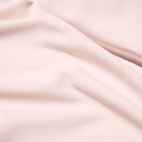 https://image.uniqlo.com/UQ/ST3/us/imagesgoods/473977/feature/usgoods_473977_feature1.jpg