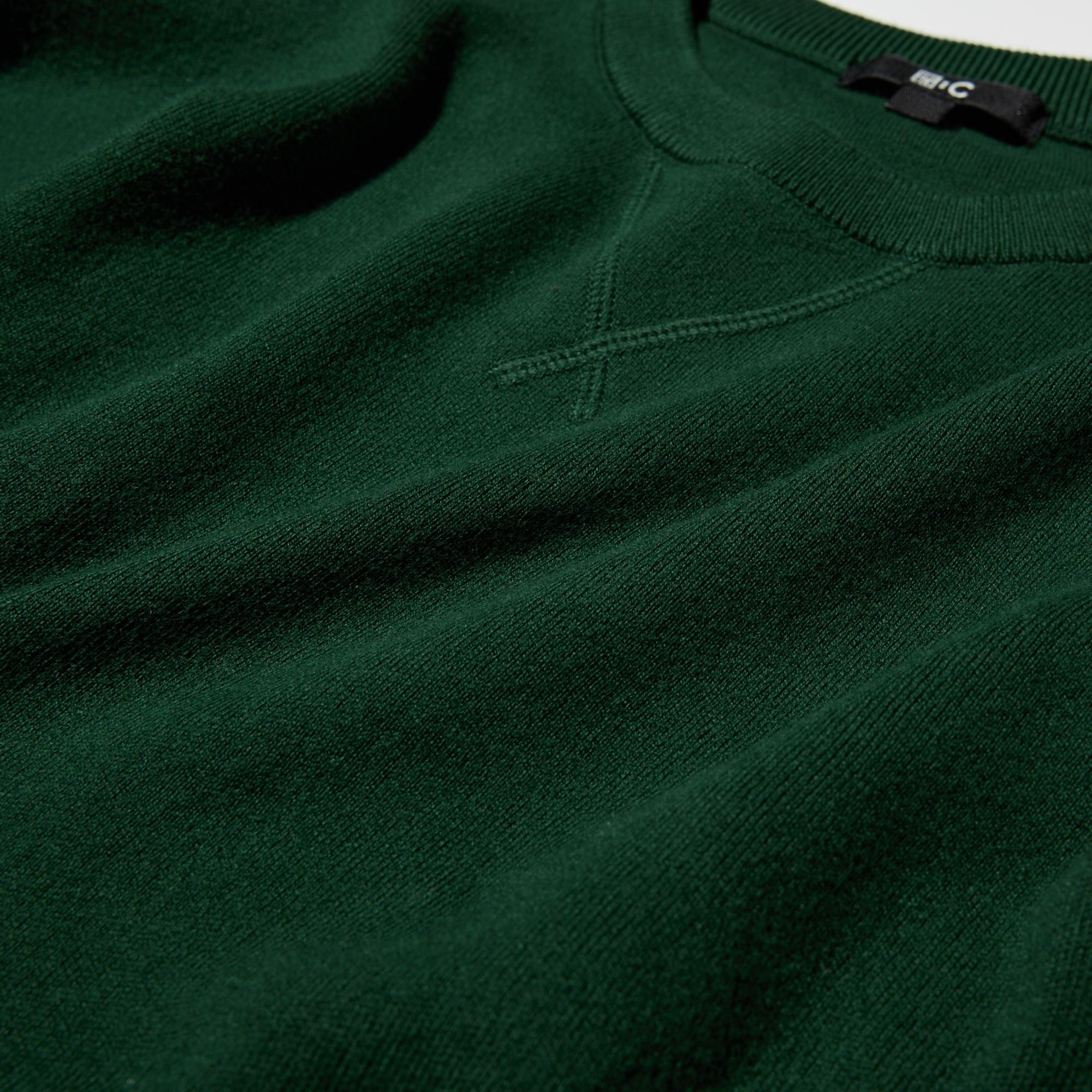 Soft and comfortable 100% cotton.