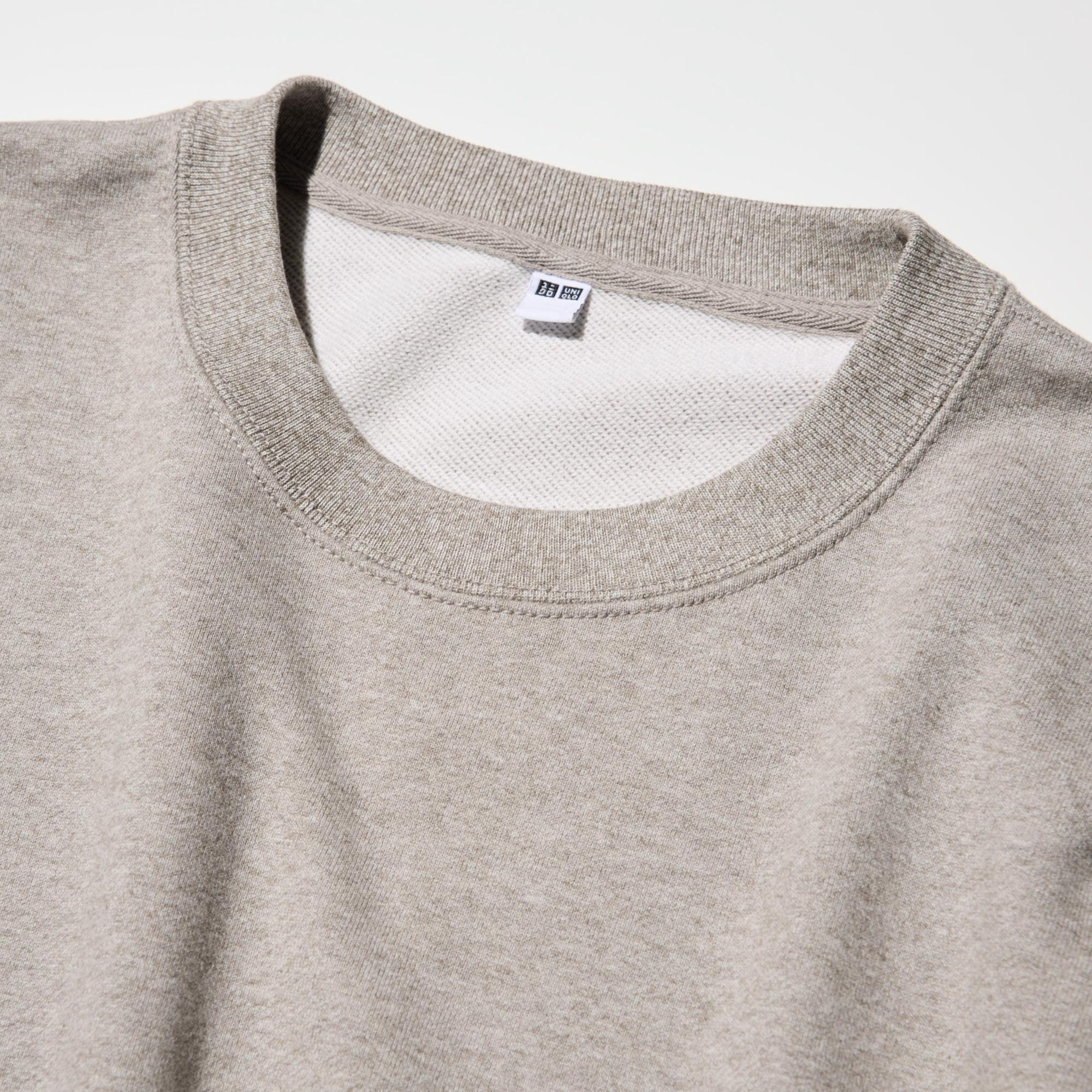 Tape at the neckline helps the collar keep its shape after repeated washing.