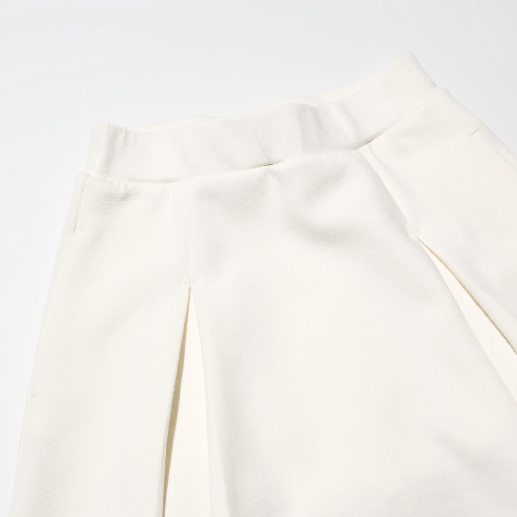 Elasticated waistband for easy outfit changes.