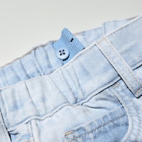 https://image.uniqlo.com/UQ/ST3/us/imagesgoods/475770/feature/usgoods_475770_feature7.jpg