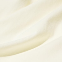 https://image.uniqlo.com/UQ/ST3/us/imagesgoods/476226/feature/usgoods_476226_feature1.jpg
