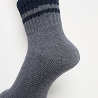 https://image.uniqlo.com/UQ/ST3/us/imagesgoods/476490/feature/usgoods_476490_feature8.jpg