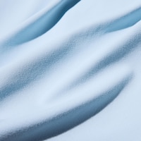 https://image.uniqlo.com/UQ/ST3/us/imagesgoods/476550/feature/usgoods_476550_feature1.jpg
