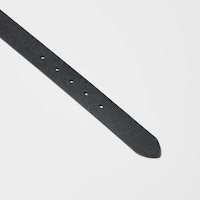 https://image.uniqlo.com/UQ/ST3/us/imagesgoods/476853/feature/usgoods_476853_feature6.jpg