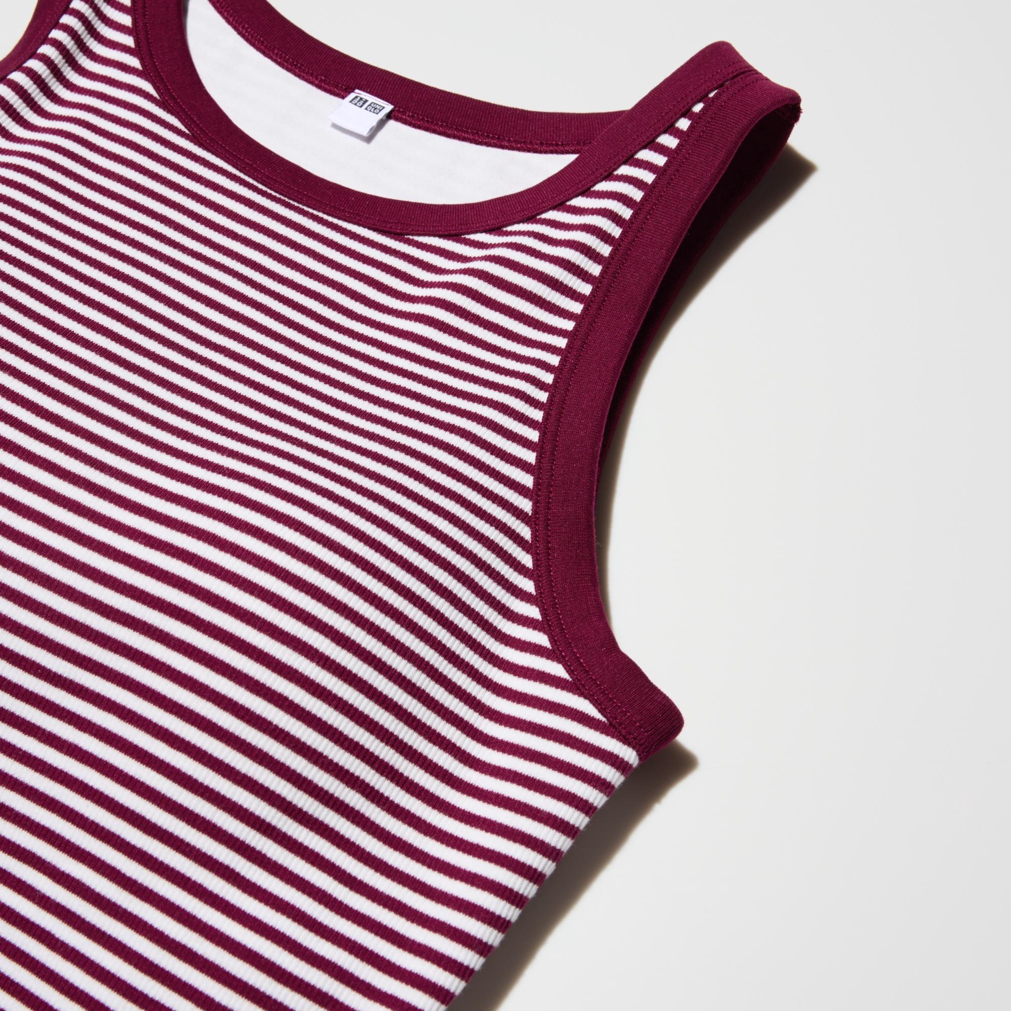 Sleek, open design around the shoulders.