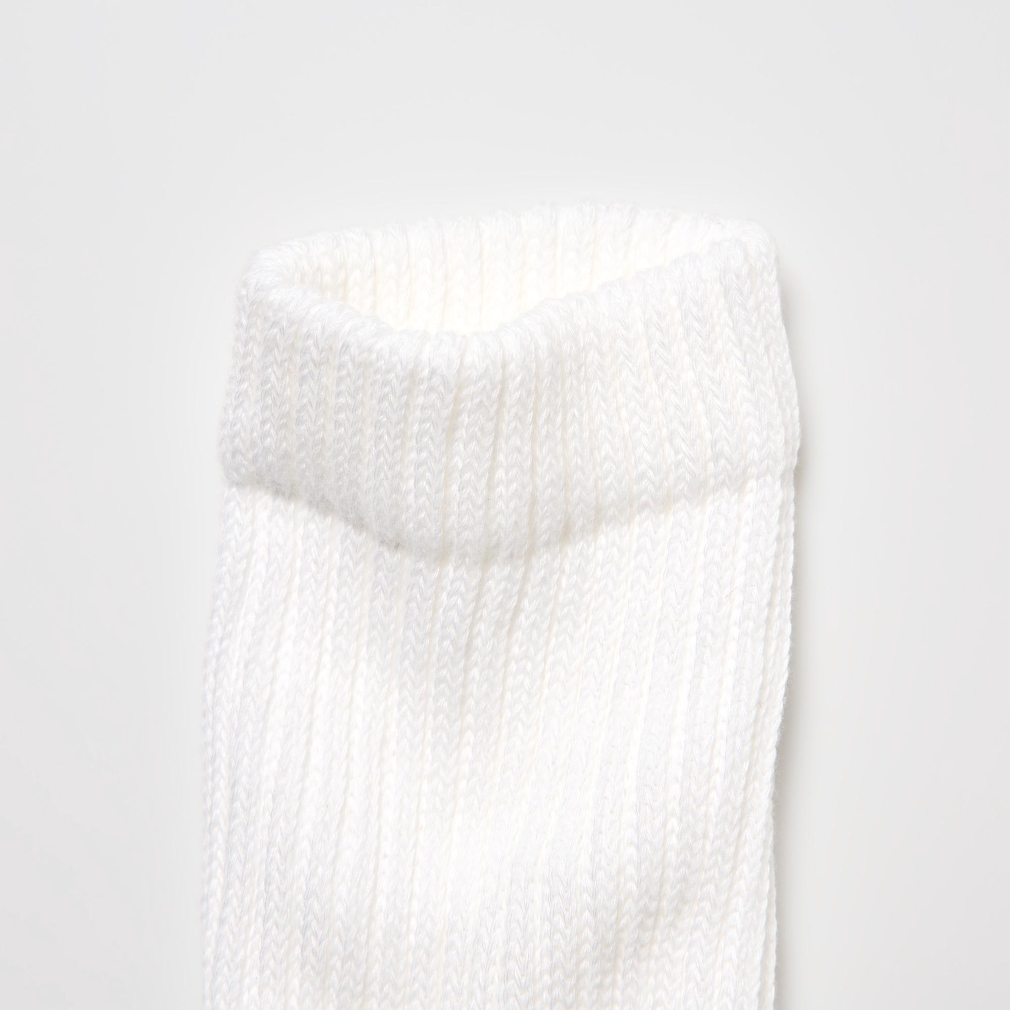 Soft design at the ankle for a comfortable, non-constrictive fit.