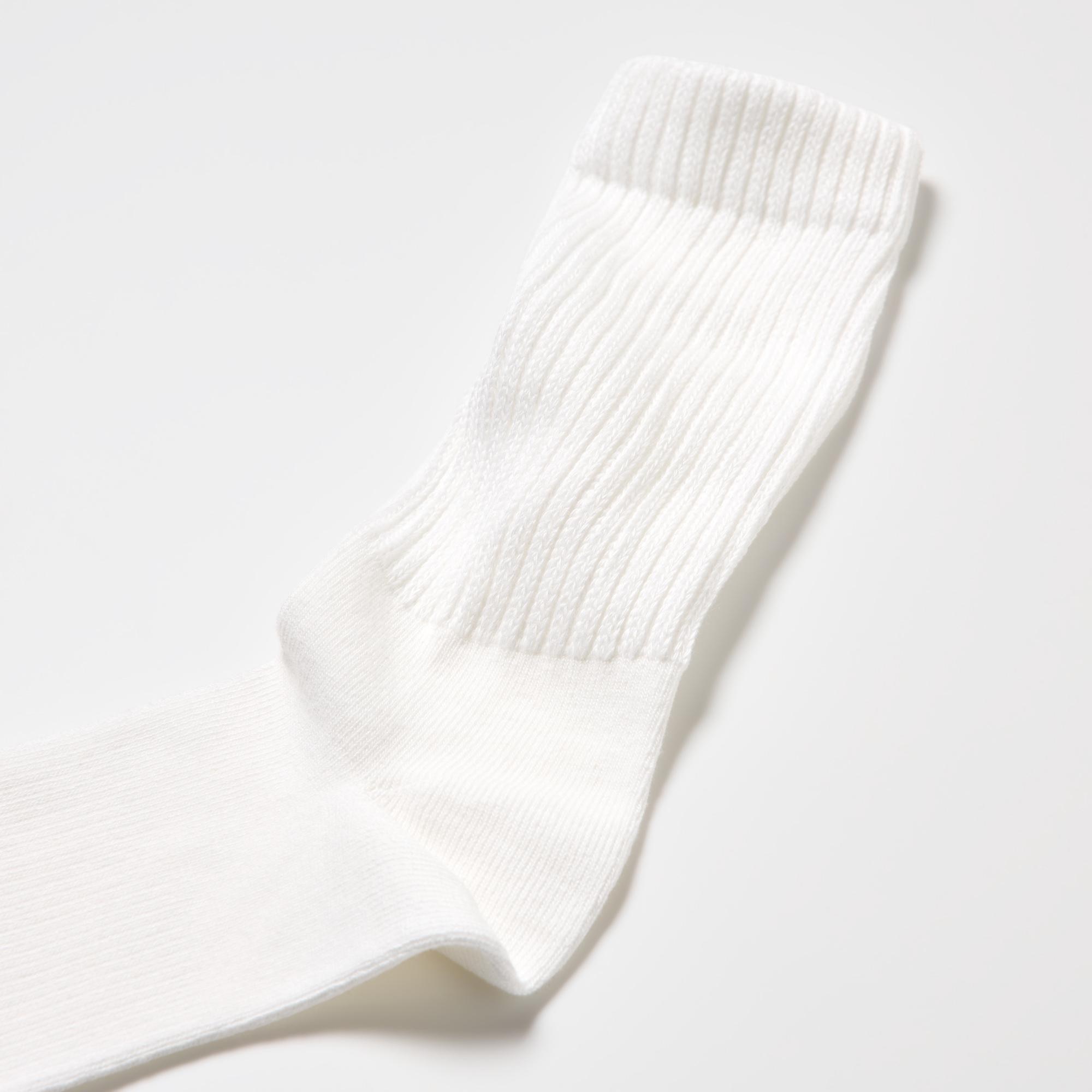 Cotton blend fabric goes with any shoes, from sneakers to loafers.