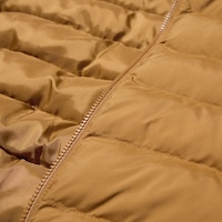 https://image.uniqlo.com/UQ/ST3/us/imagesgoods/478123/feature/usgoods_478123_feature1.jpg