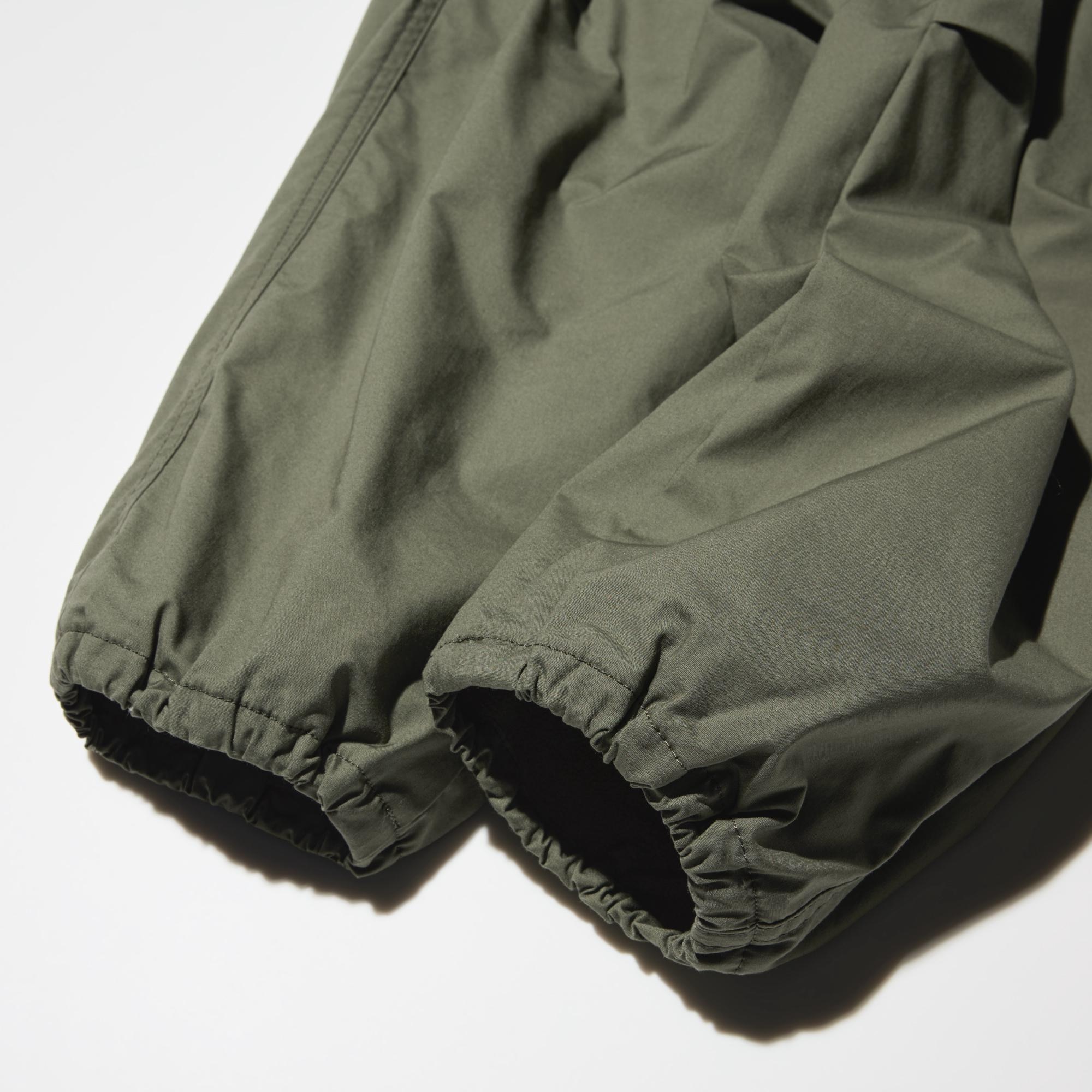 Tapered hems keep cold air out.