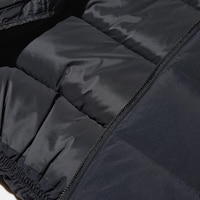 https://image.uniqlo.com/UQ/ST3/us/imagesgoods/478148/feature/usgoods_478148_feature1.jpg