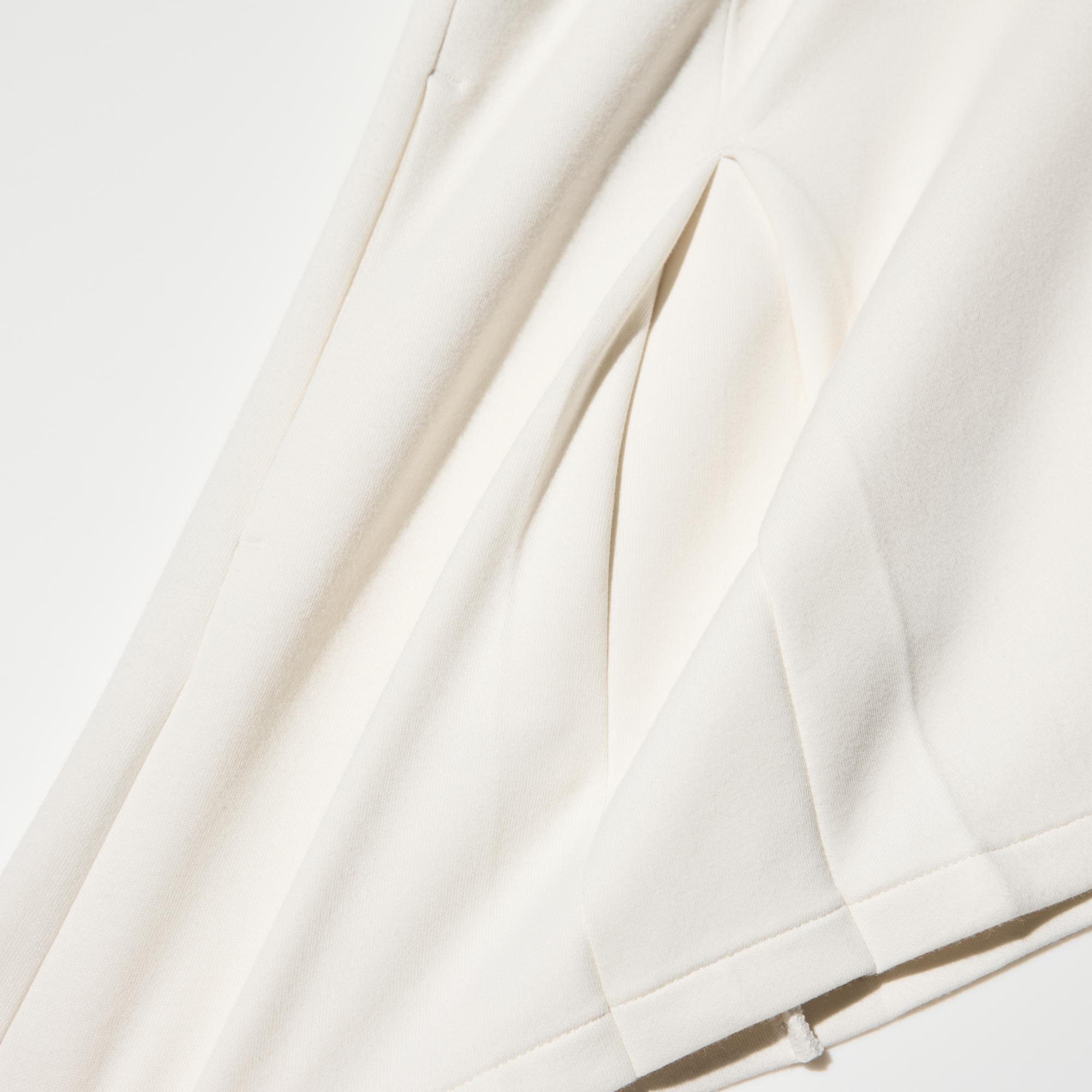 Contouring fabric provides easy movement.