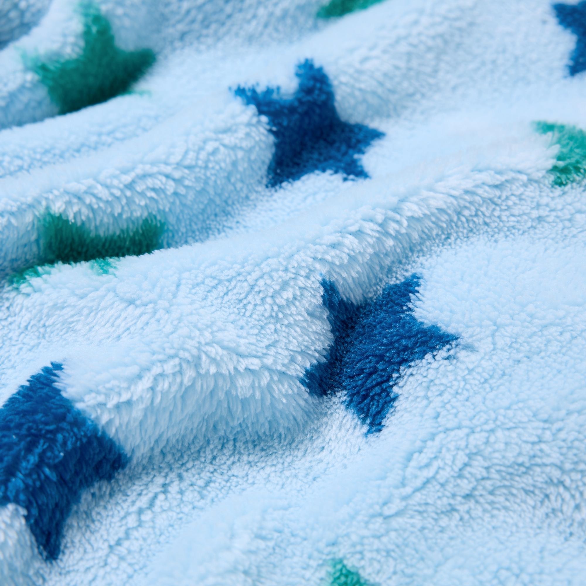 Lightweight, fluffy yarn fabric with a warm and cozy feel.