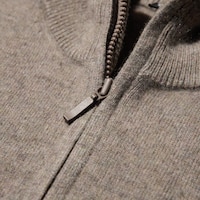 https://image.uniqlo.com/UQ/ST3/us/imagesgoods/478545/feature/usgoods_478545_feature2.jpg