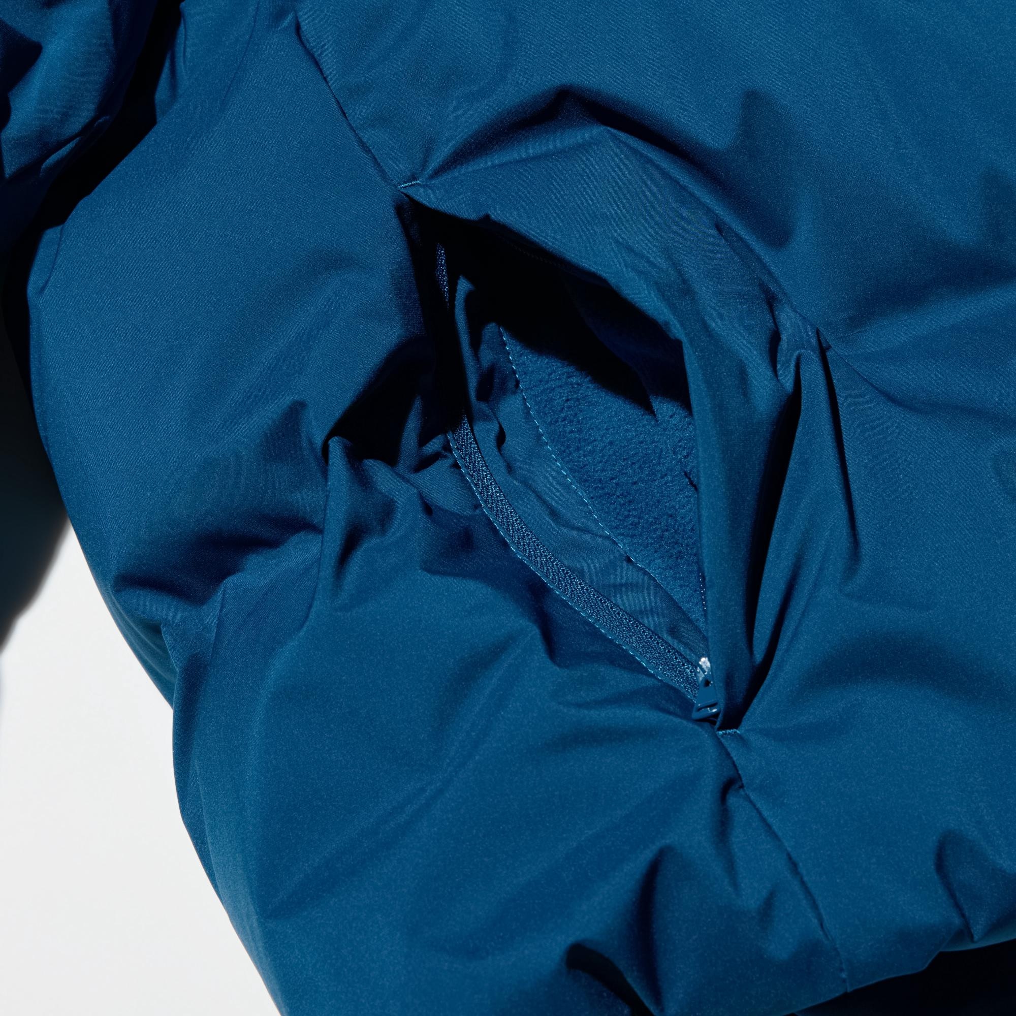 Pockets lined with cozy fleece for extra warmth.