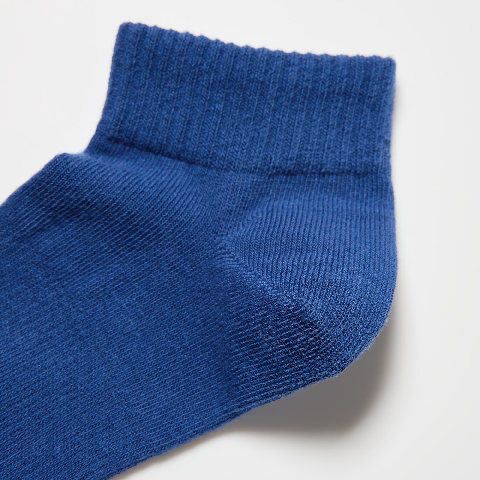 Three-dimensional design for a snug fit at the heel.