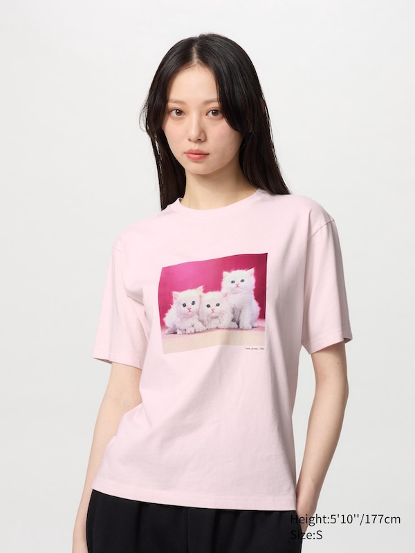 CAT PHOTOGRAPHS UT Graphic T-Shirt