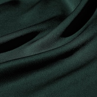 https://image.uniqlo.com/UQ/ST3/us/imagesgoods/478719/feature/usgoods_478719_feature1.jpg