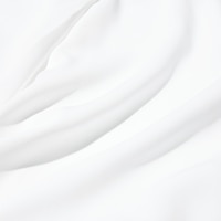 https://image.uniqlo.com/UQ/ST3/us/imagesgoods/479073/feature/usgoods_479073_feature1.jpg