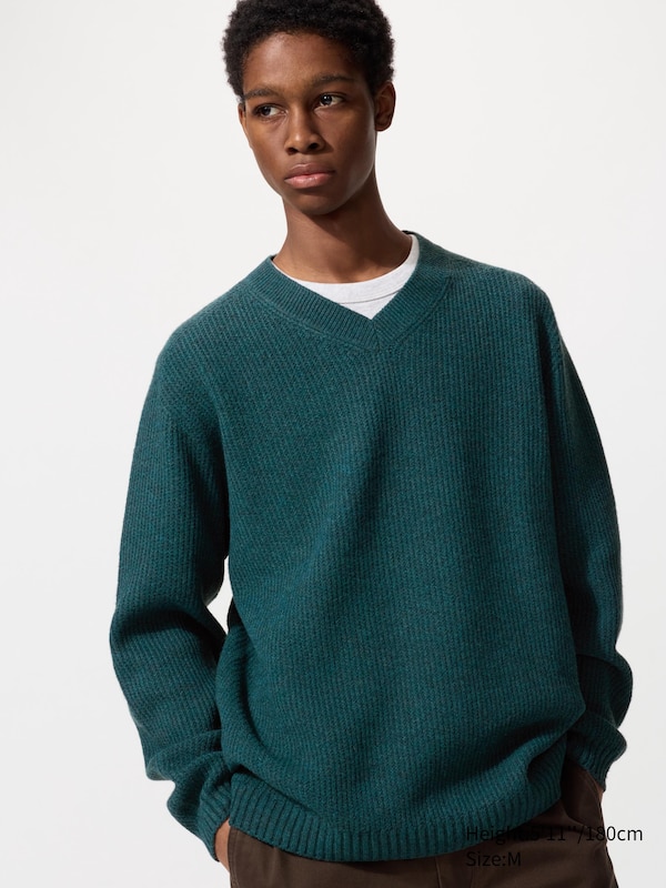 3D Souffle Yarn V-Neck Sweater