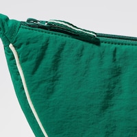 https://image.uniqlo.com/UQ/ST3/us/imagesgoods/479243/feature/usgoods_479243_feature2.jpg