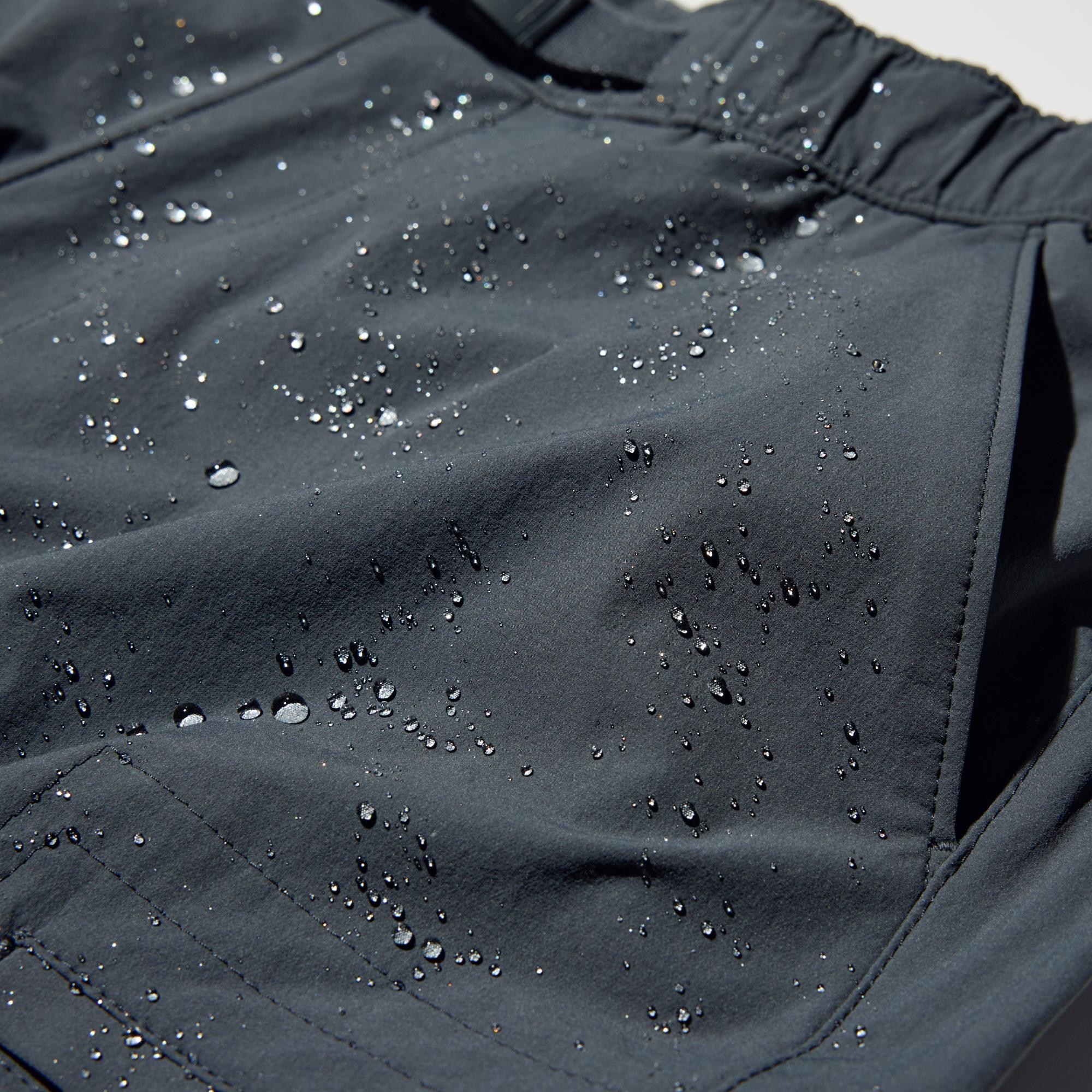 Water-repellent finish protects against light rain. *The fabric is coated with a water-repellent agent so the effect lasts longer. The finish is not permanent.