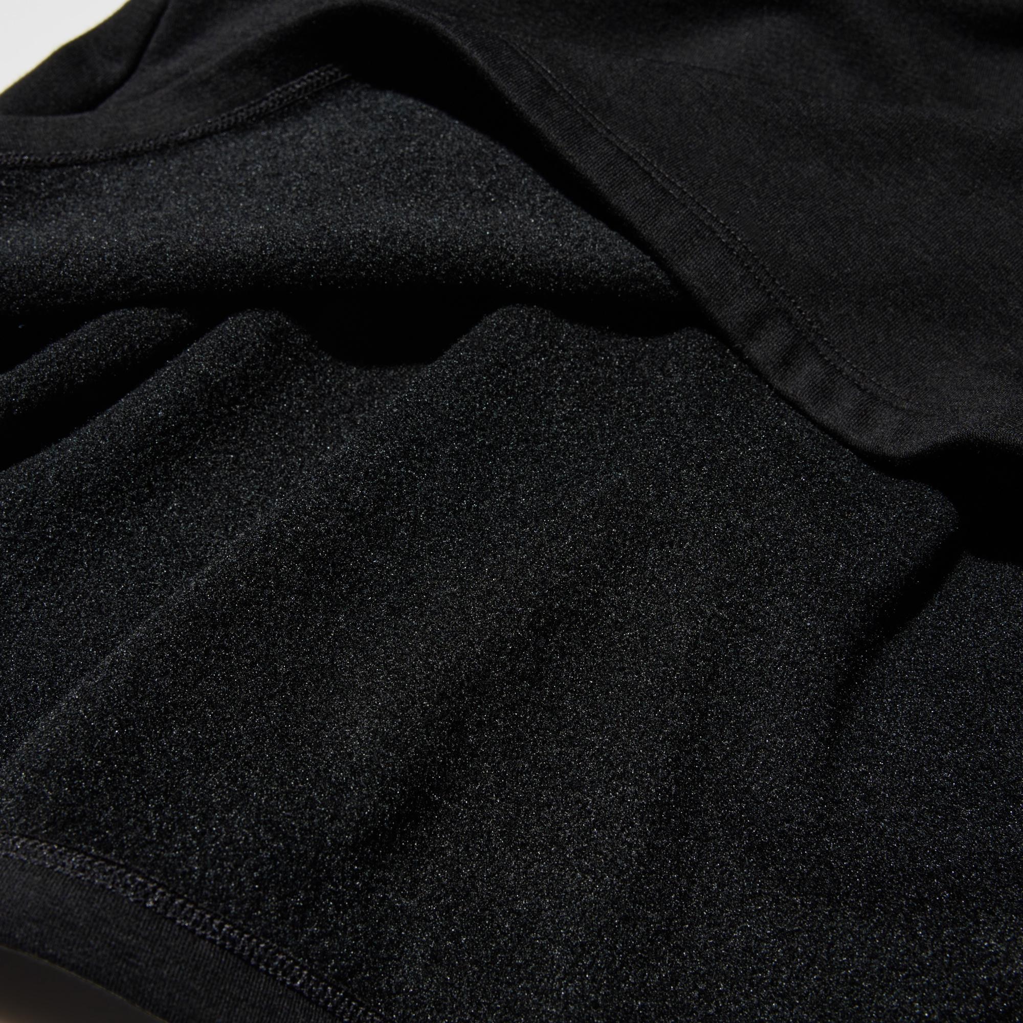 Updated with soft and comfortable material. Fluffy brushed lining.