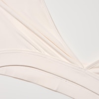 https://image.uniqlo.com/UQ/ST3/us/imagesgoods/479582/feature/usgoods_479582_feature1.jpg