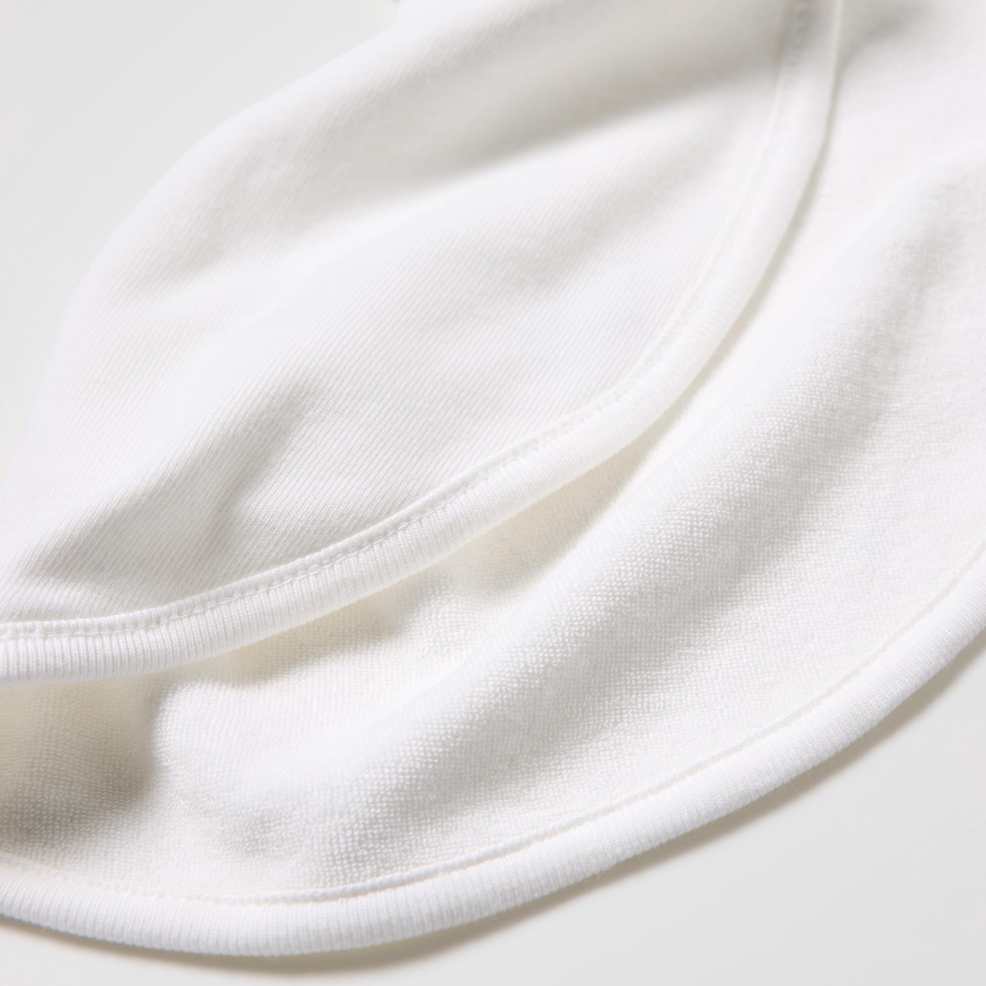 Soft and reversible cotton blend pile fabric with quick-drying DRY technology.