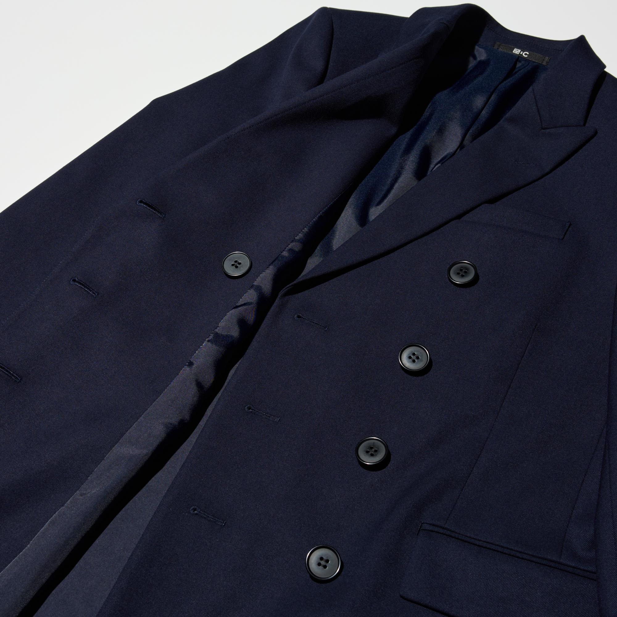 Unisex design with functional button holes on both sides.