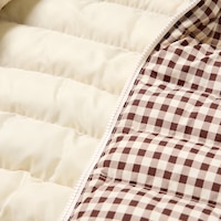 https://image.uniqlo.com/UQ/ST3/us/imagesgoods/479703/feature/usgoods_479703_feature1.jpg