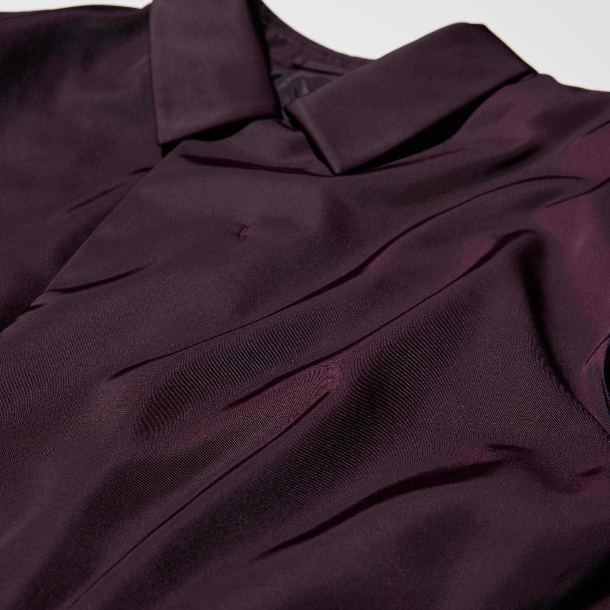 Polyester outer fabric with an elegant glossy sheen.