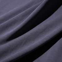 https://image.uniqlo.com/UQ/ST3/us/imagesgoods/479852/feature/usgoods_479852_feature1.jpg