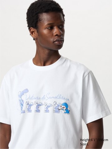 Doraemon meets the Louvre UT Graphic T-Shirt