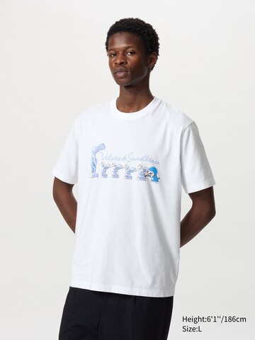 Doraemon meets the Louvre UT Graphic T-Shirt