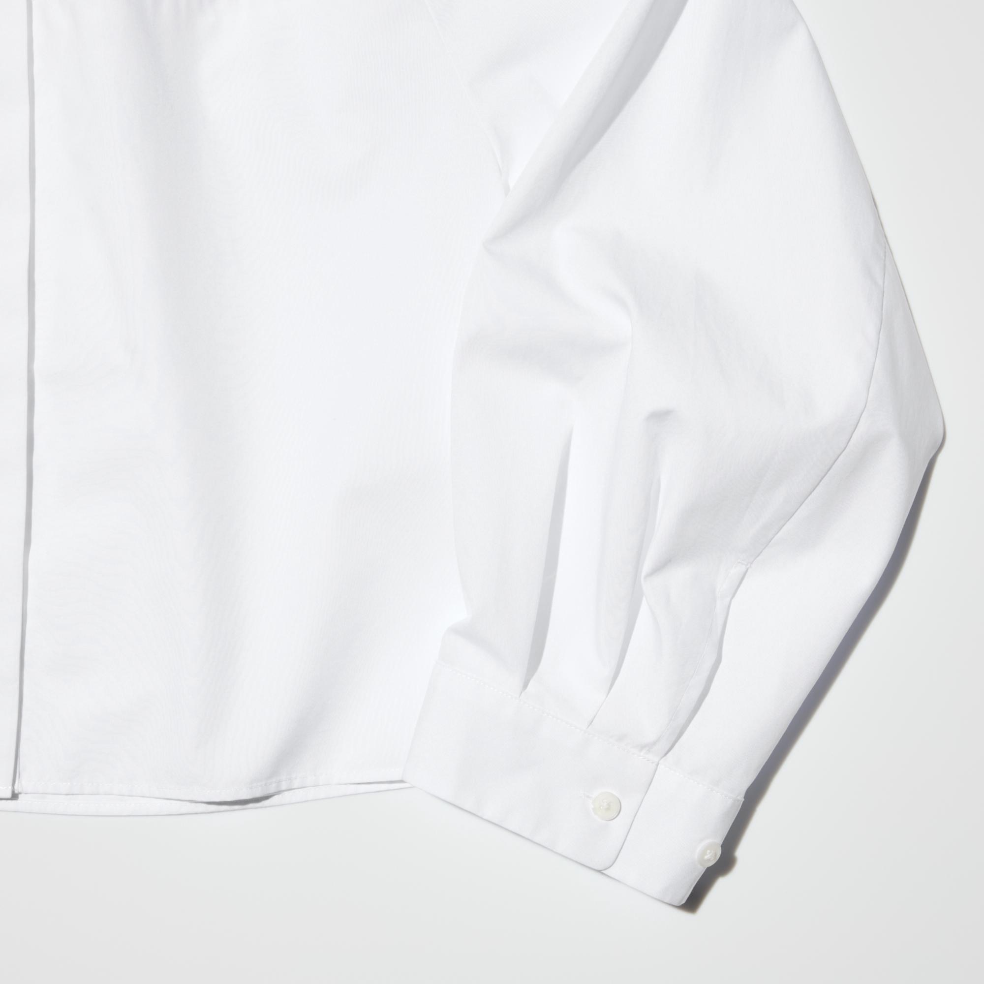 Voluminous sleeves add a style accent to any outfit.