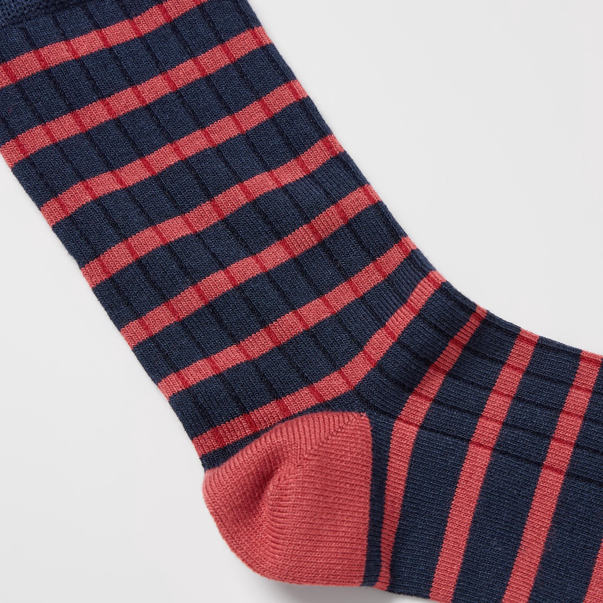 The thin fabric goes well with loafers, pumps, and sneakers.