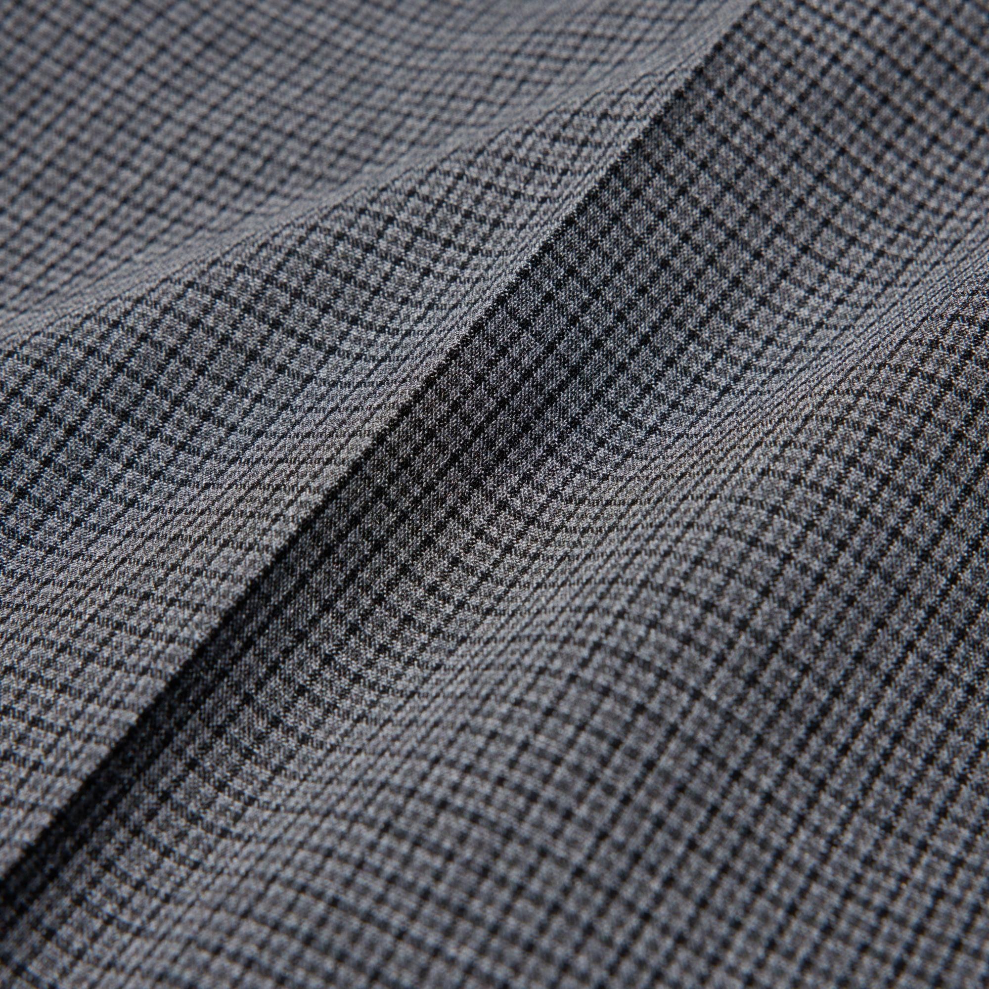 Updated in crisp fabric for a sleek, flattering fit and a modern look.