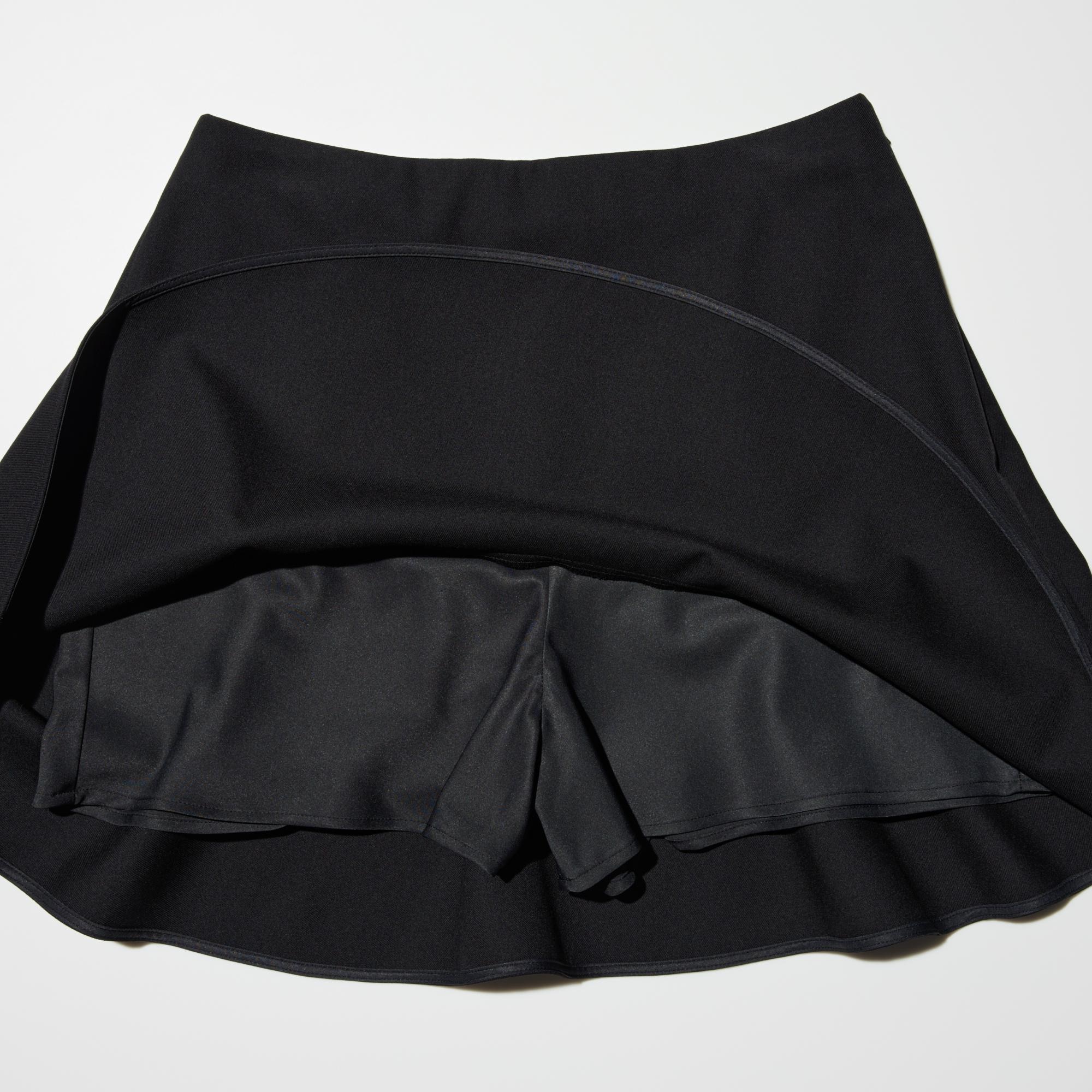 Skort combines a skirt look with a shorts-style lining on the inside for peace of mind.