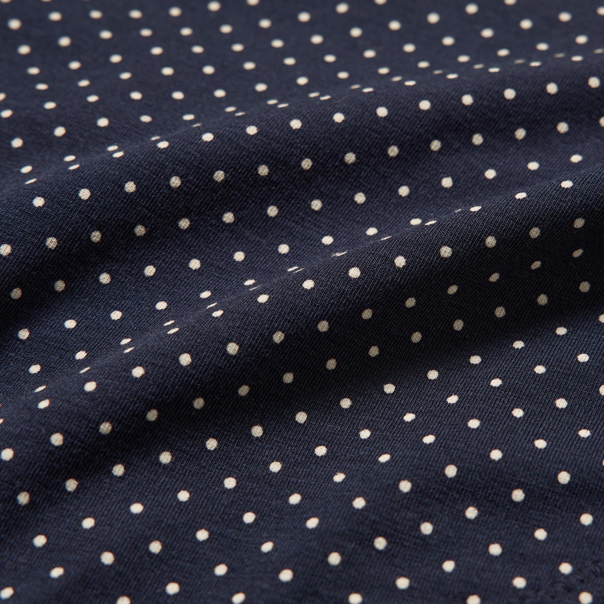 A blend of naturally derived ultra-fine modal and cotton for a smooth, delicate feel. Cotton blend gusset.
